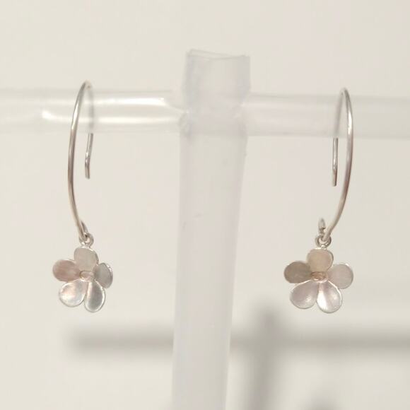 Tashi 925 Sterling Silver Daisy Dangle Drop Earrings Flower Hook Signed Designer - Picture 4 of 8